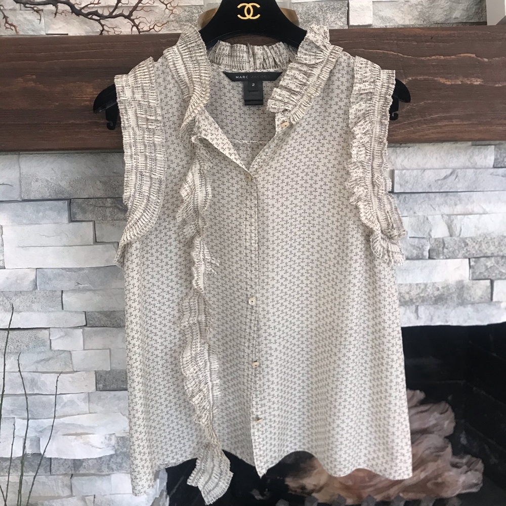 Marc Jacobs sleeveless top